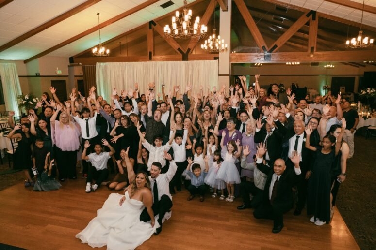 Brillo & Gomez Wedding - full party pic on dancefloor